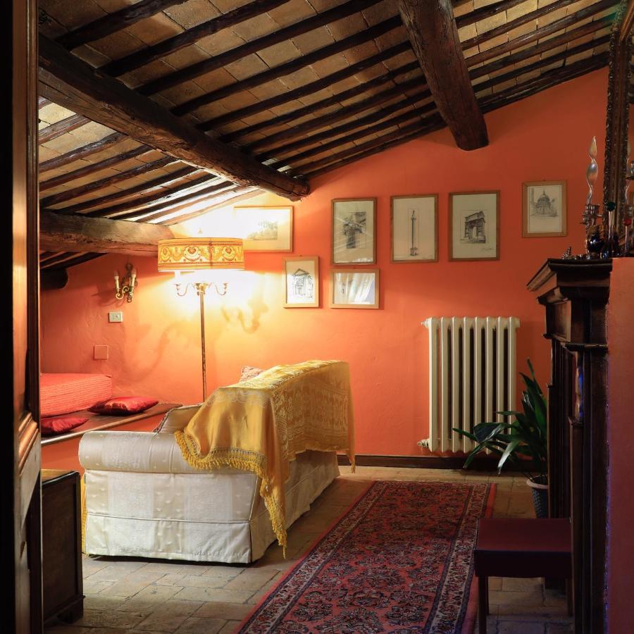 Apartamento Sotto I Tetti Del Borgo Spoleto Exterior foto